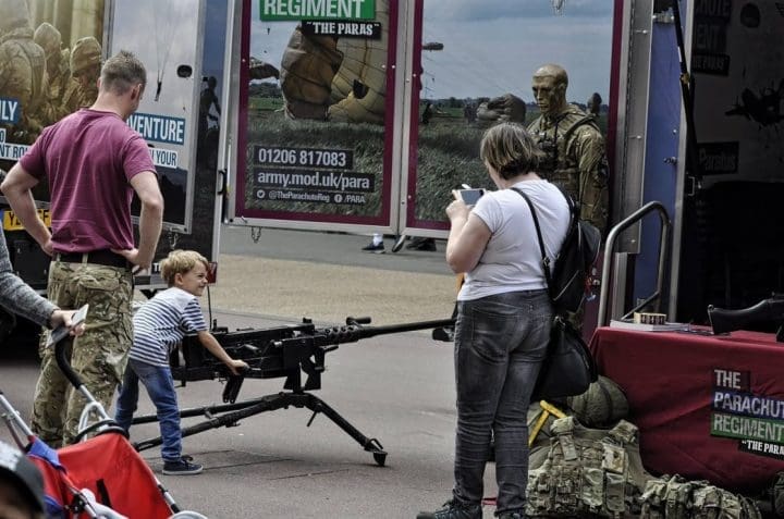 Child with machine gun 23 Jun '18 Liecester AFD