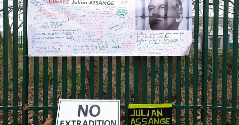 Support for Julian Assange