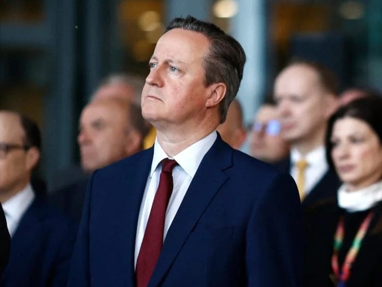 David Cameron looking to the left Israel