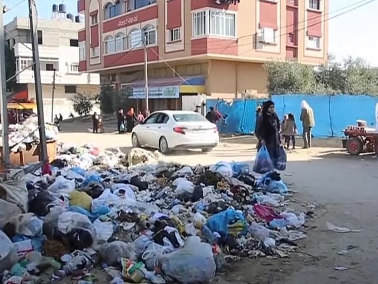 Gaza waste piling up Israel living hell